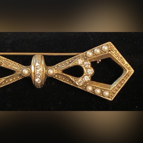 🎉1928 Jewelry Company Vintage Inspired Bar Brooch - Picture 3 of 8